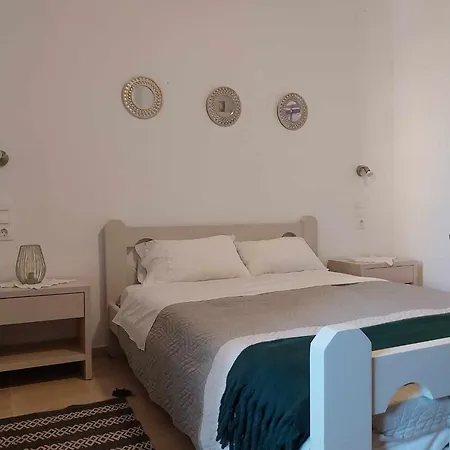 Papas Apartament Moírai